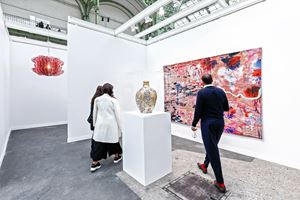 Jorge Pardo and Grayson Perry, <a href='/art-galleries/victoria-miro-gallery/' target='_blank'>Victoria Miro</a>, FIAC, Paris (17–20 October 2019). Courtesy Ocula. Photo: Charles Roussel.